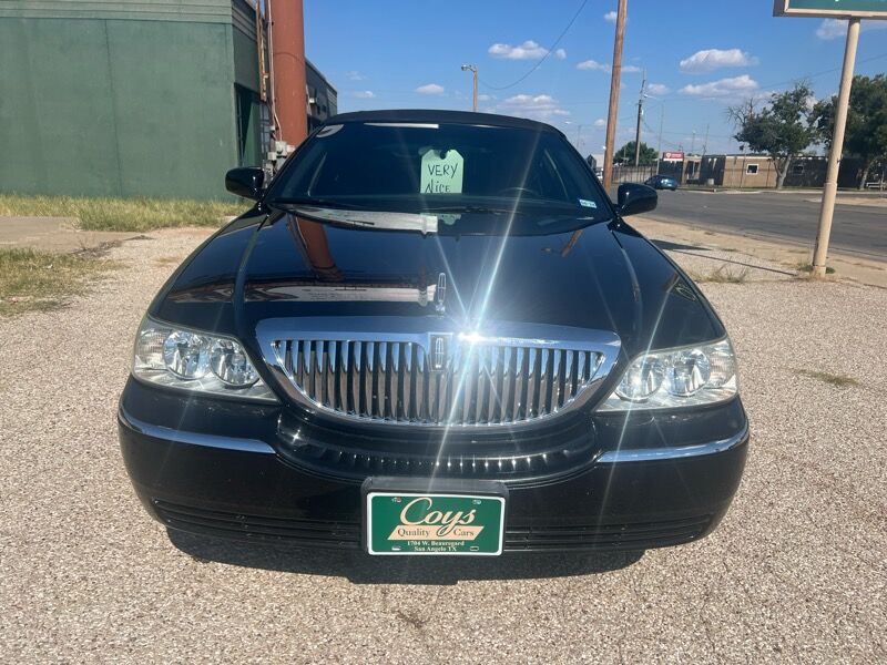 Lincoln Town Car