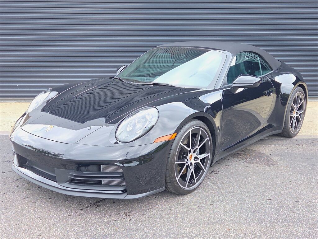 2025 PORSCHE 911