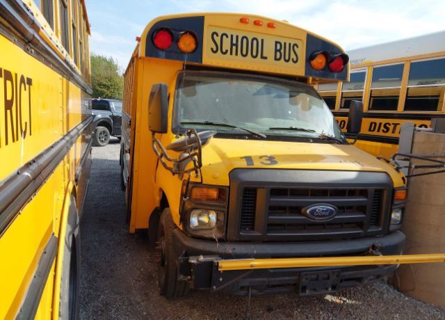 Ford E-450