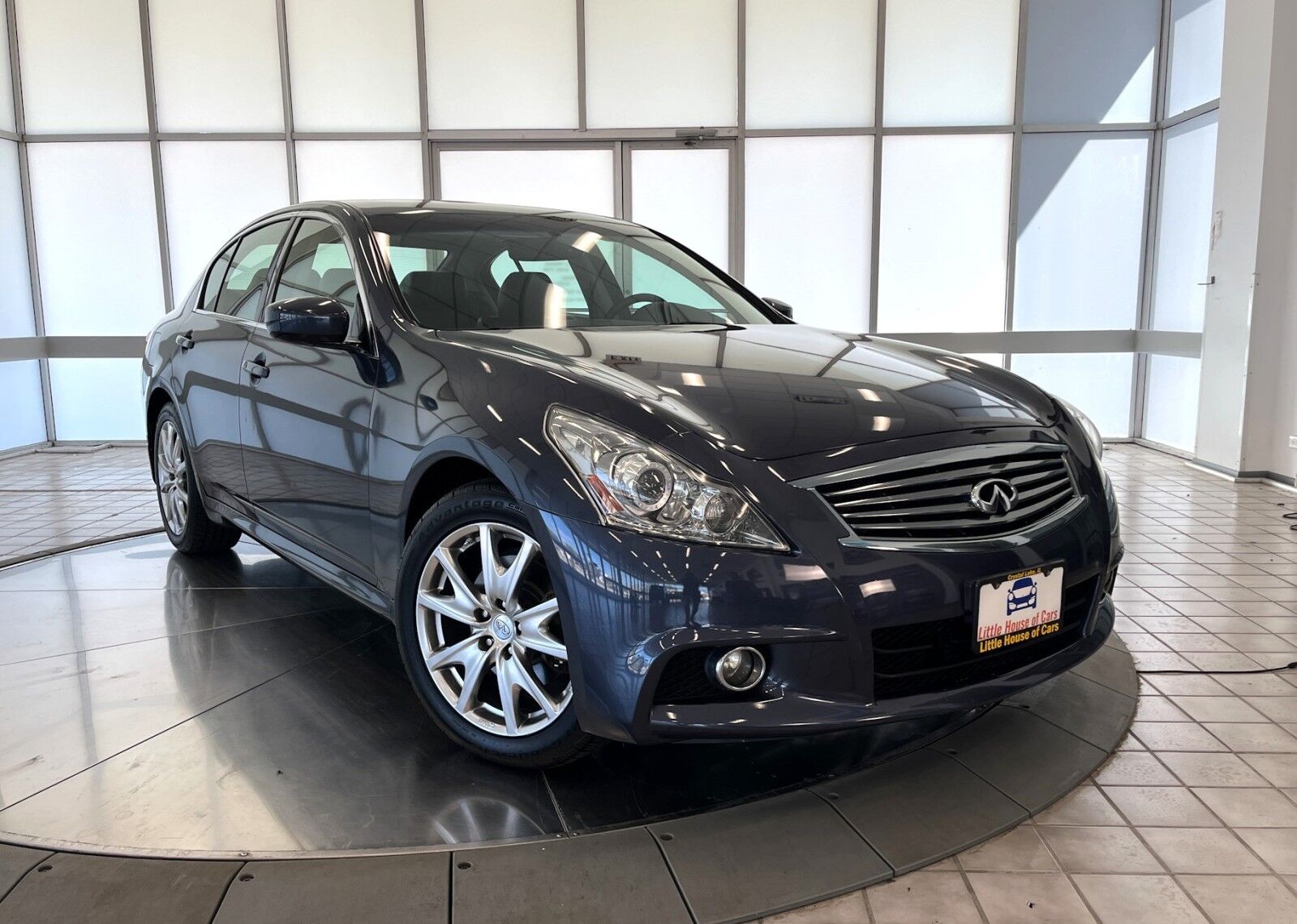 Infiniti G37