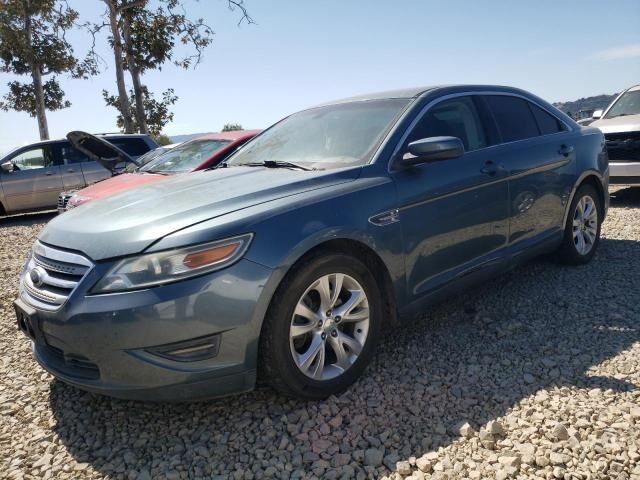 Ford Taurus