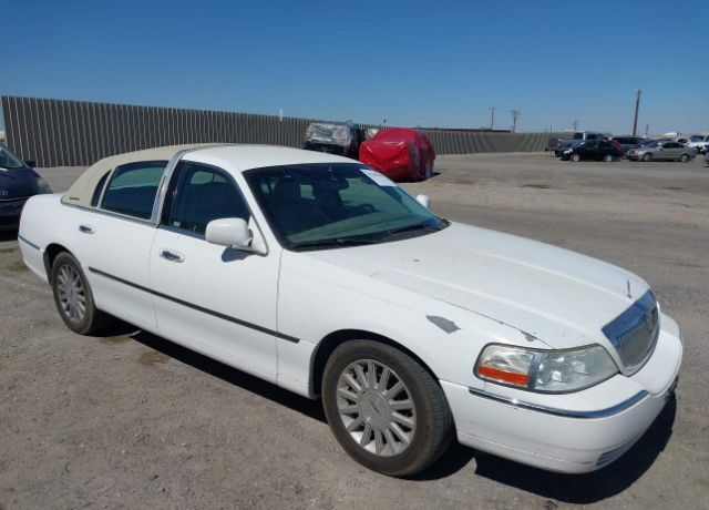 Lincoln Town Car