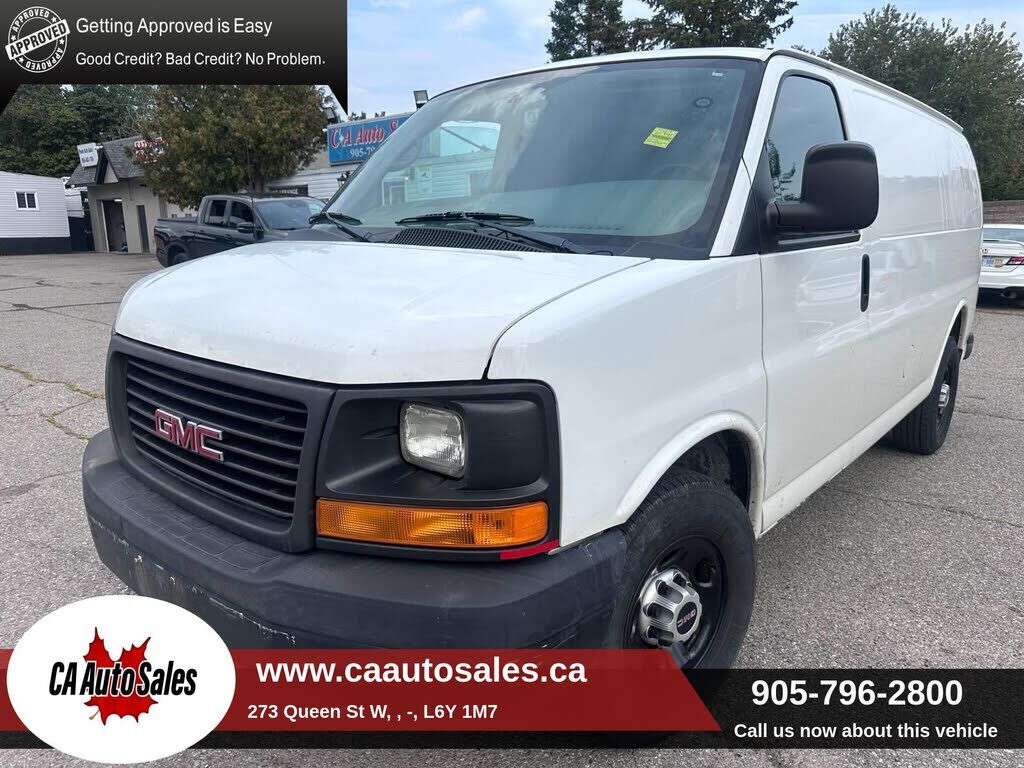 GMC Savana