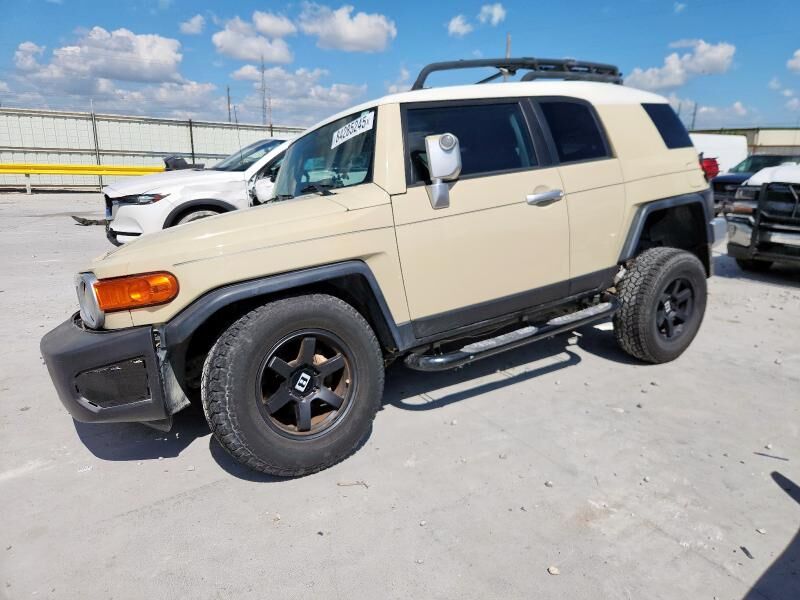 Toyota FJ Cruiser