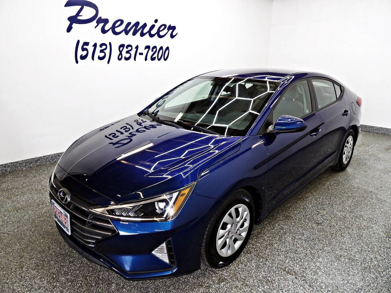 2019 HYUNDAI Elantra