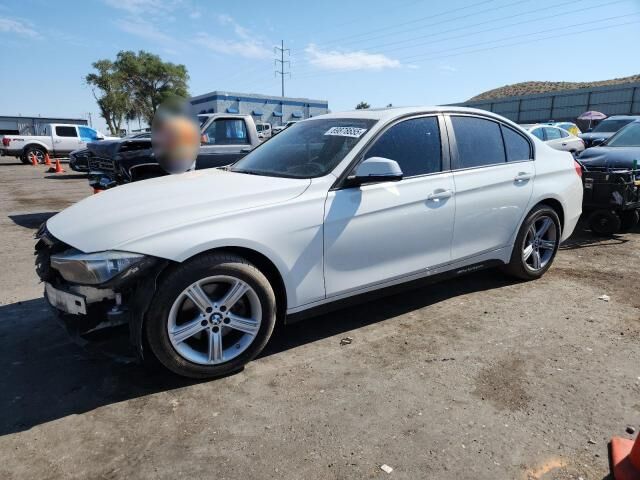BMW 328i