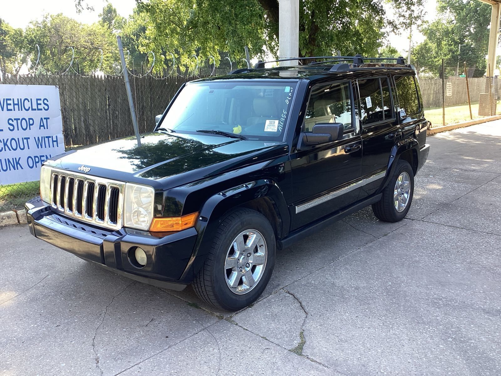 Jeep Commander