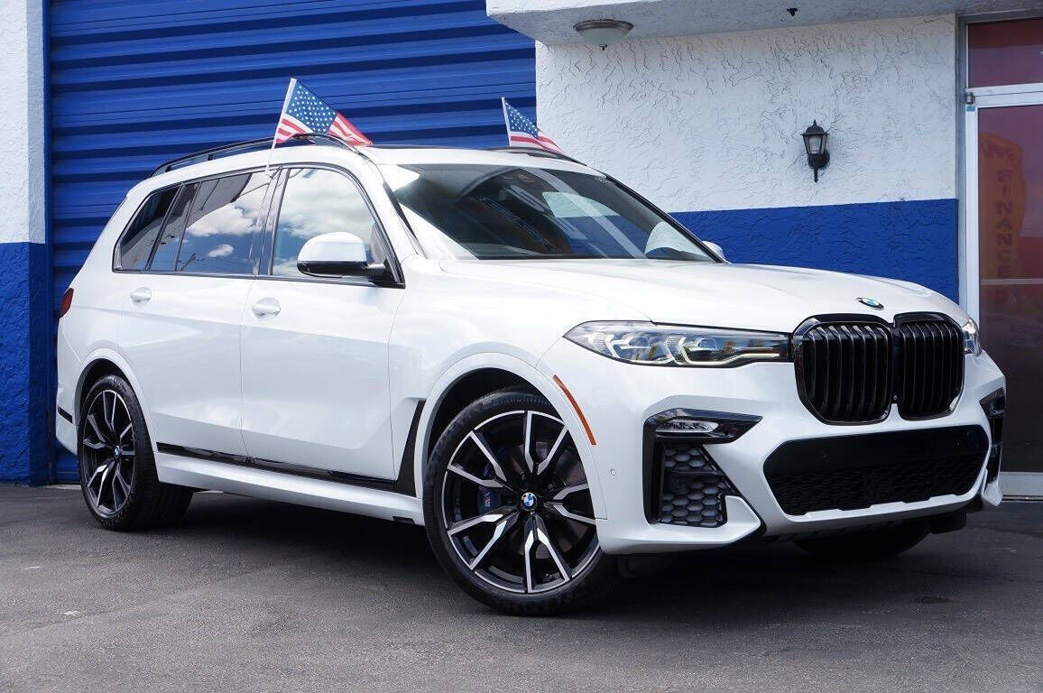2021 BMW X7