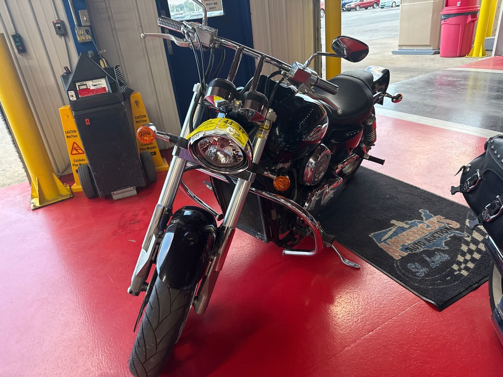 Suzuki VZ1600