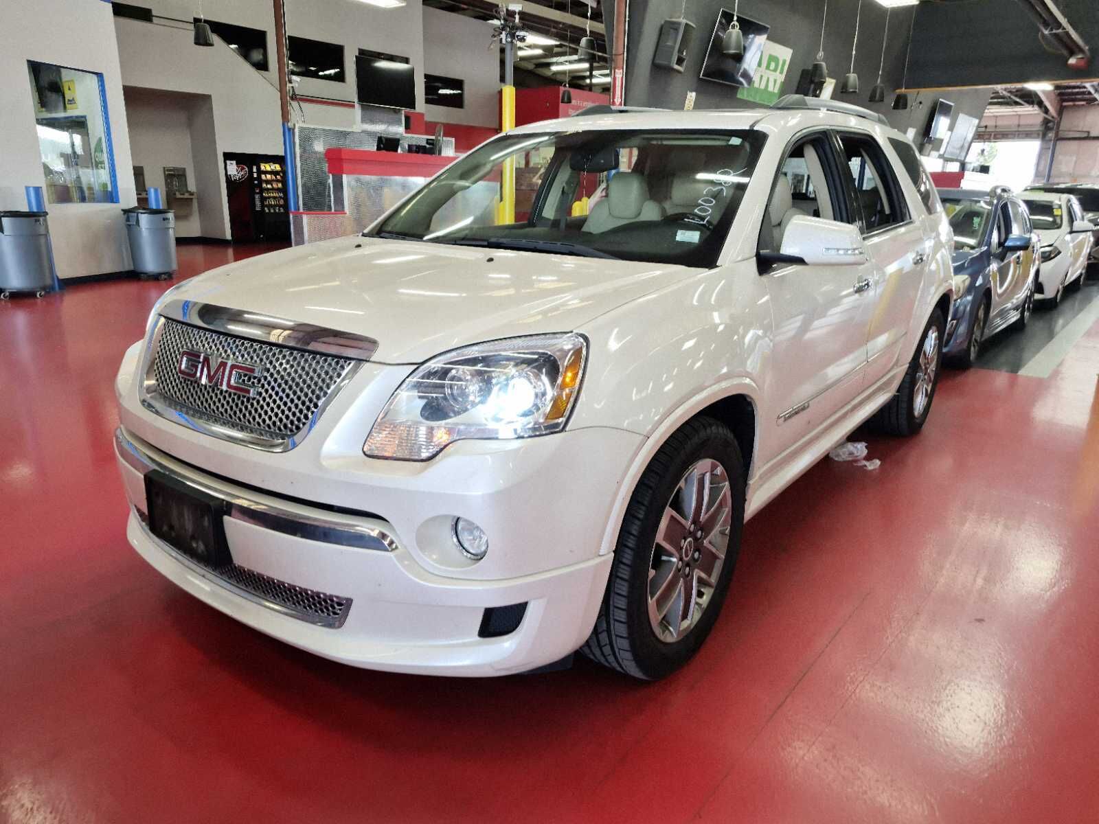 GMC Acadia