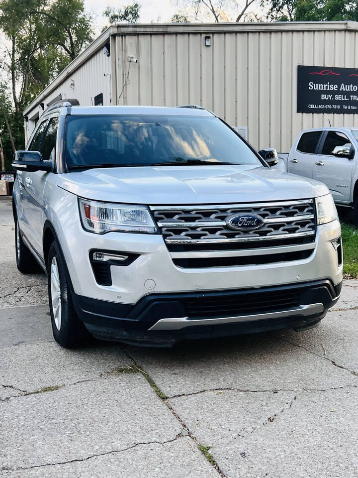 2018 FORD Explorer