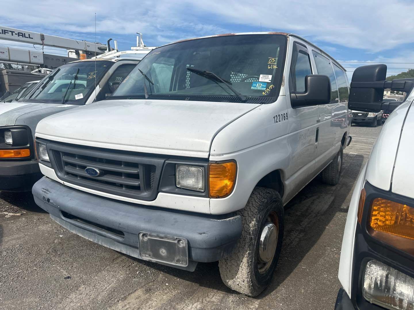 Ford E-350