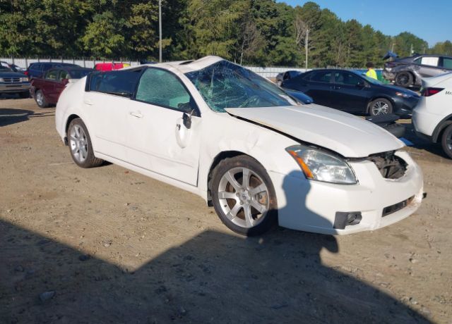 Nissan Maxima