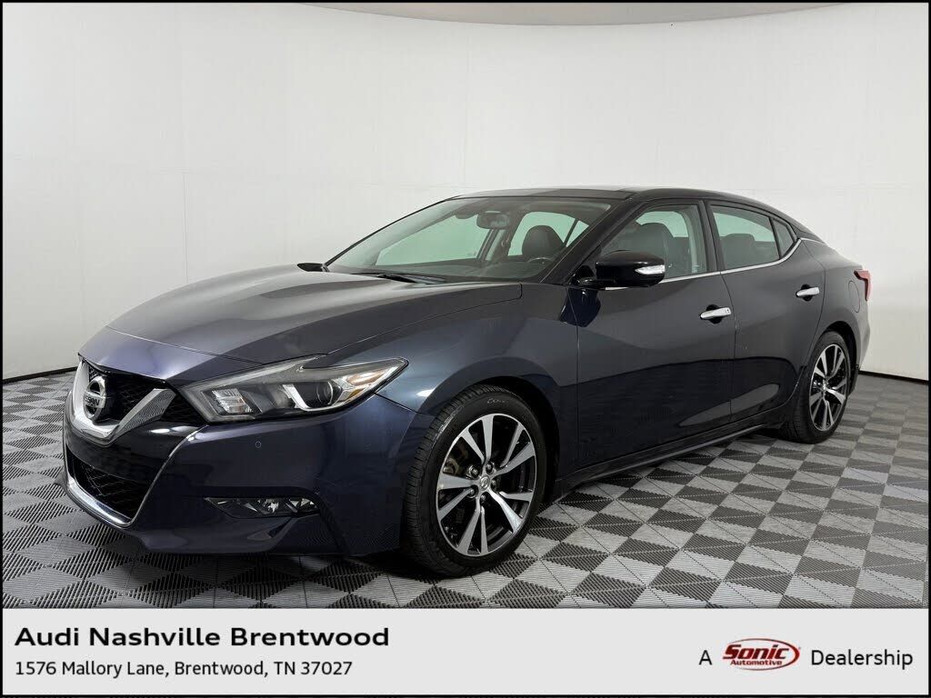 Nissan Maxima