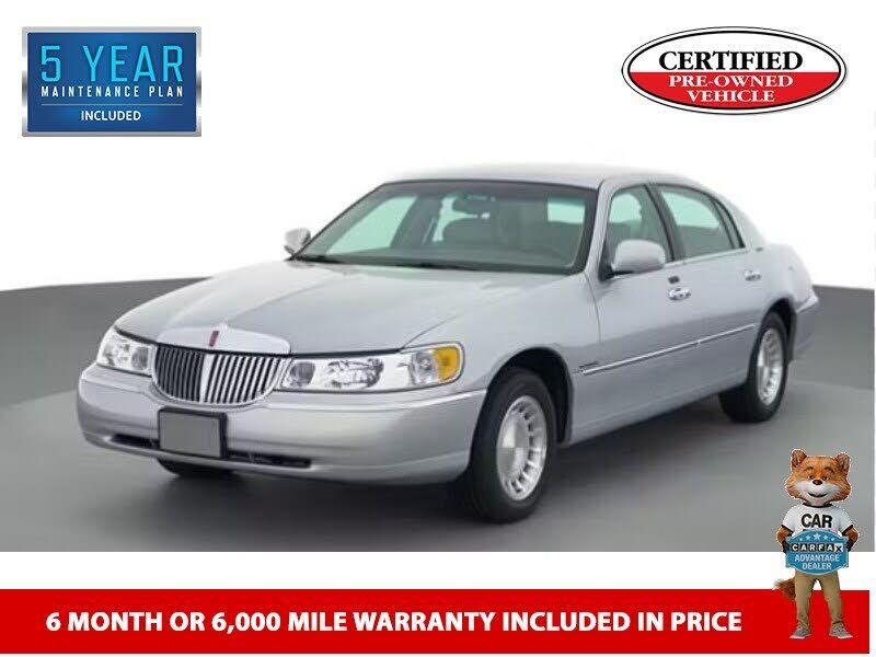 Lincoln Town Car