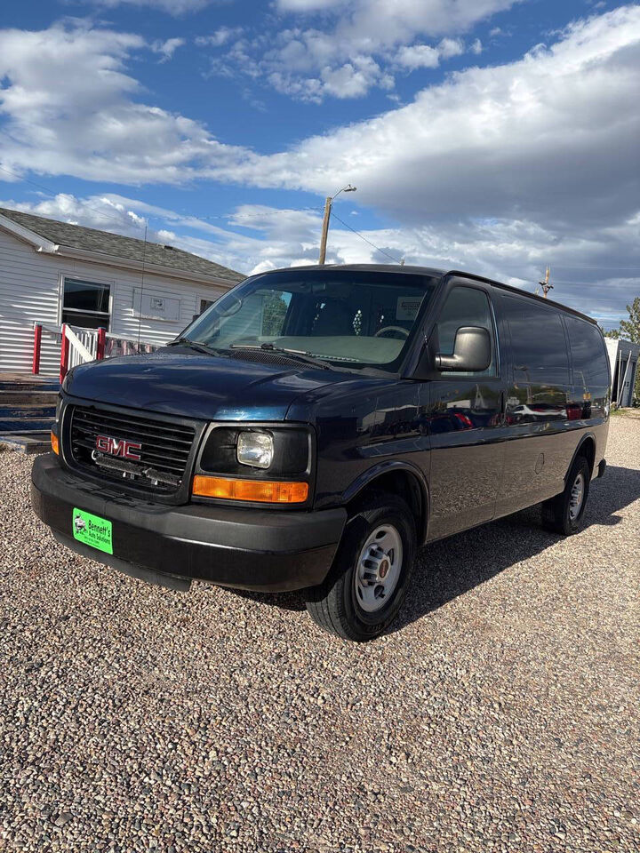 GMC Savana