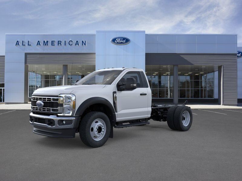 2025 FORD F-550