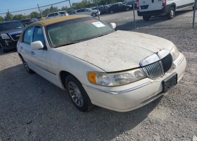 Lincoln Town Car