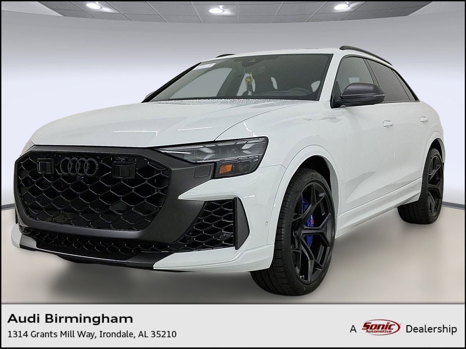 2026 AUDI RS Q8