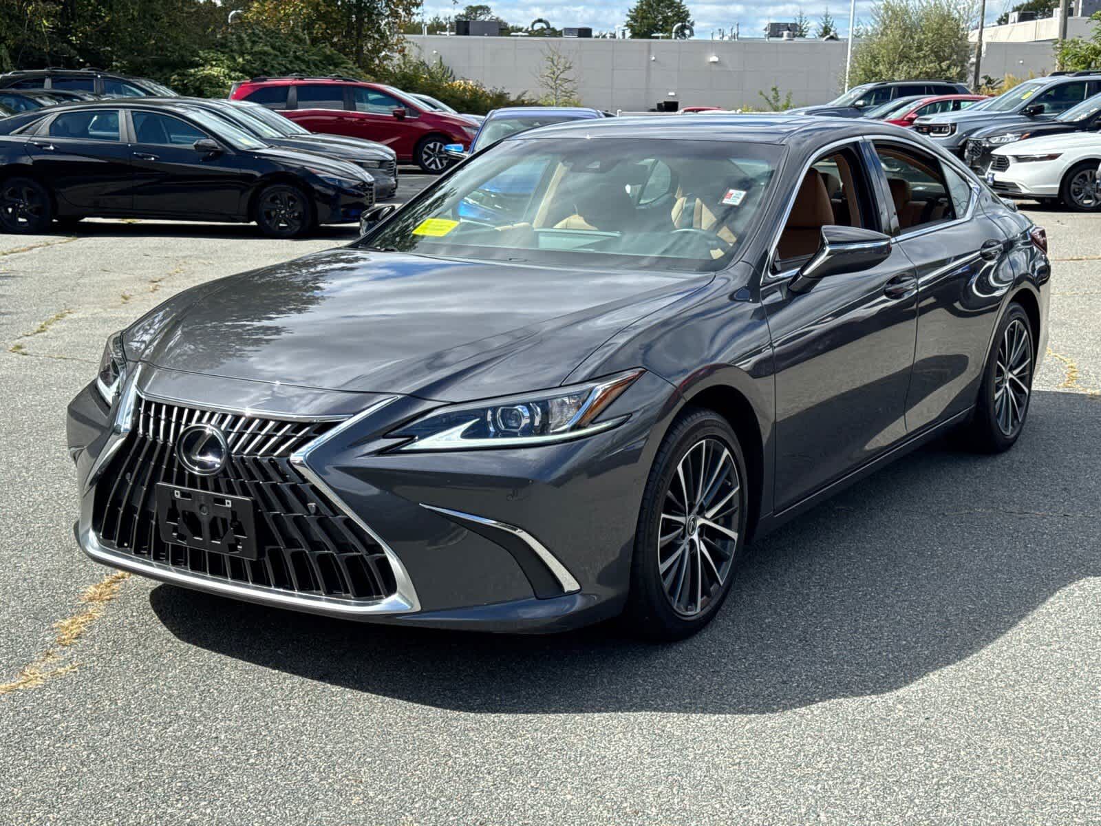 2023 LEXUS ES