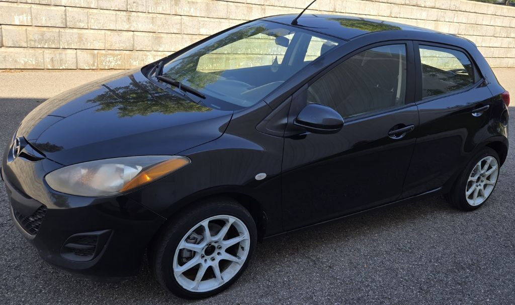 Mazda Mazda2