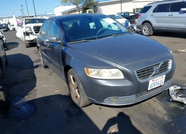 Volvo S40