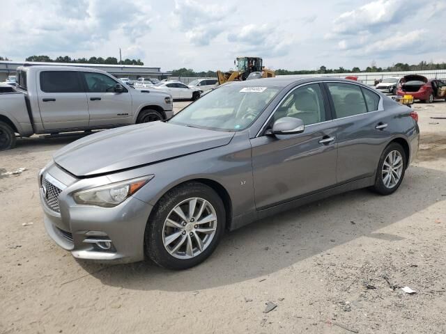 Infiniti Q50