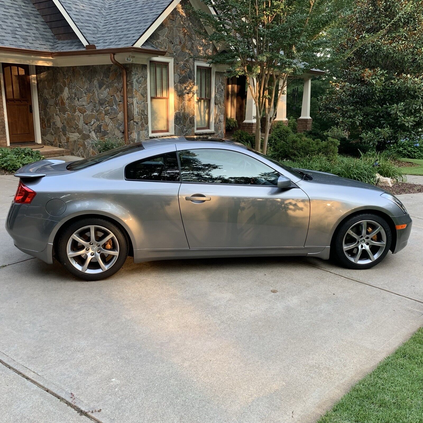 Infiniti G35