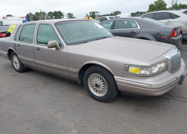 Lincoln Town Car