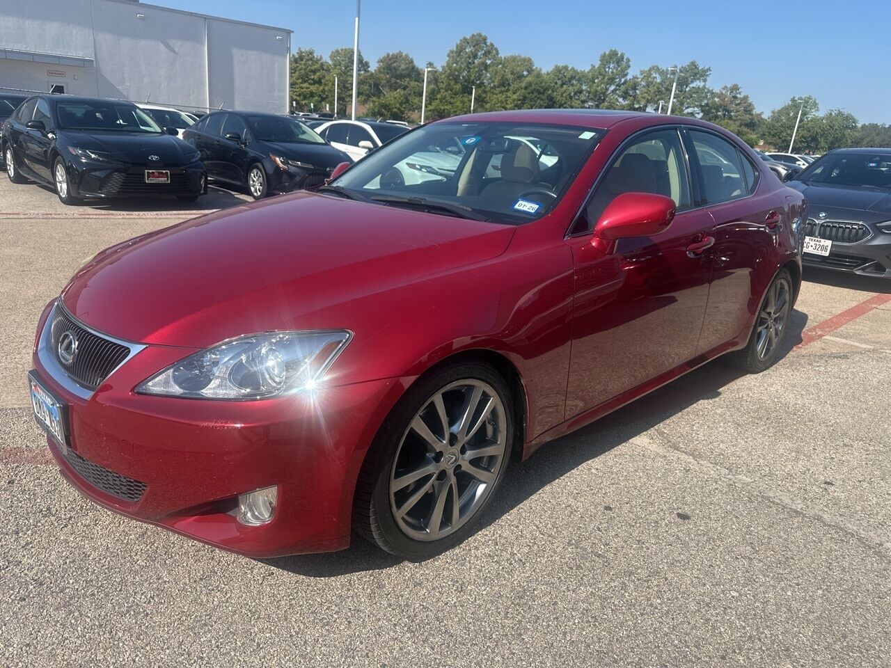 Lexus IS