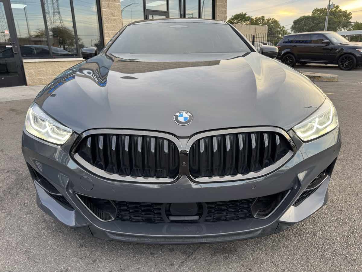2022 BMW M850i