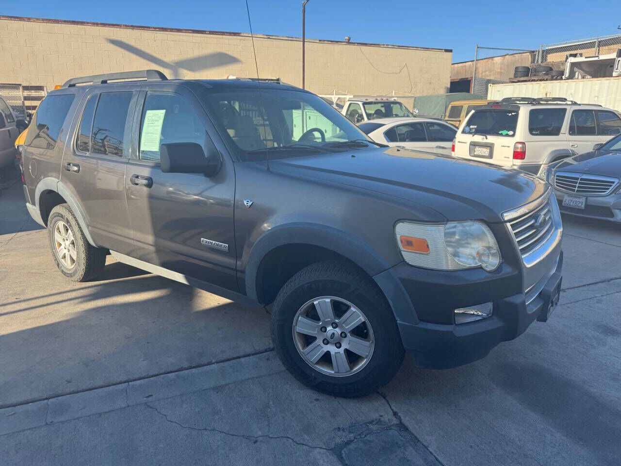 Ford Explorer