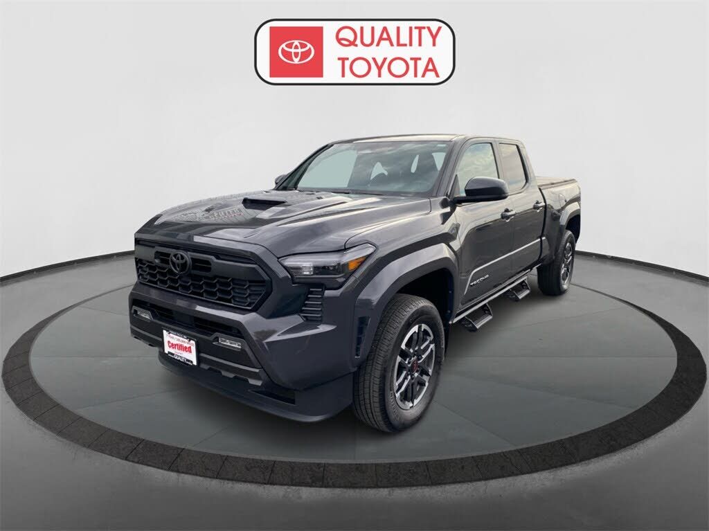 2024 TOYOTA Tacoma