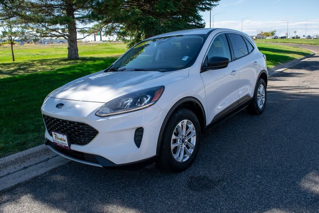 2022 FORD Escape