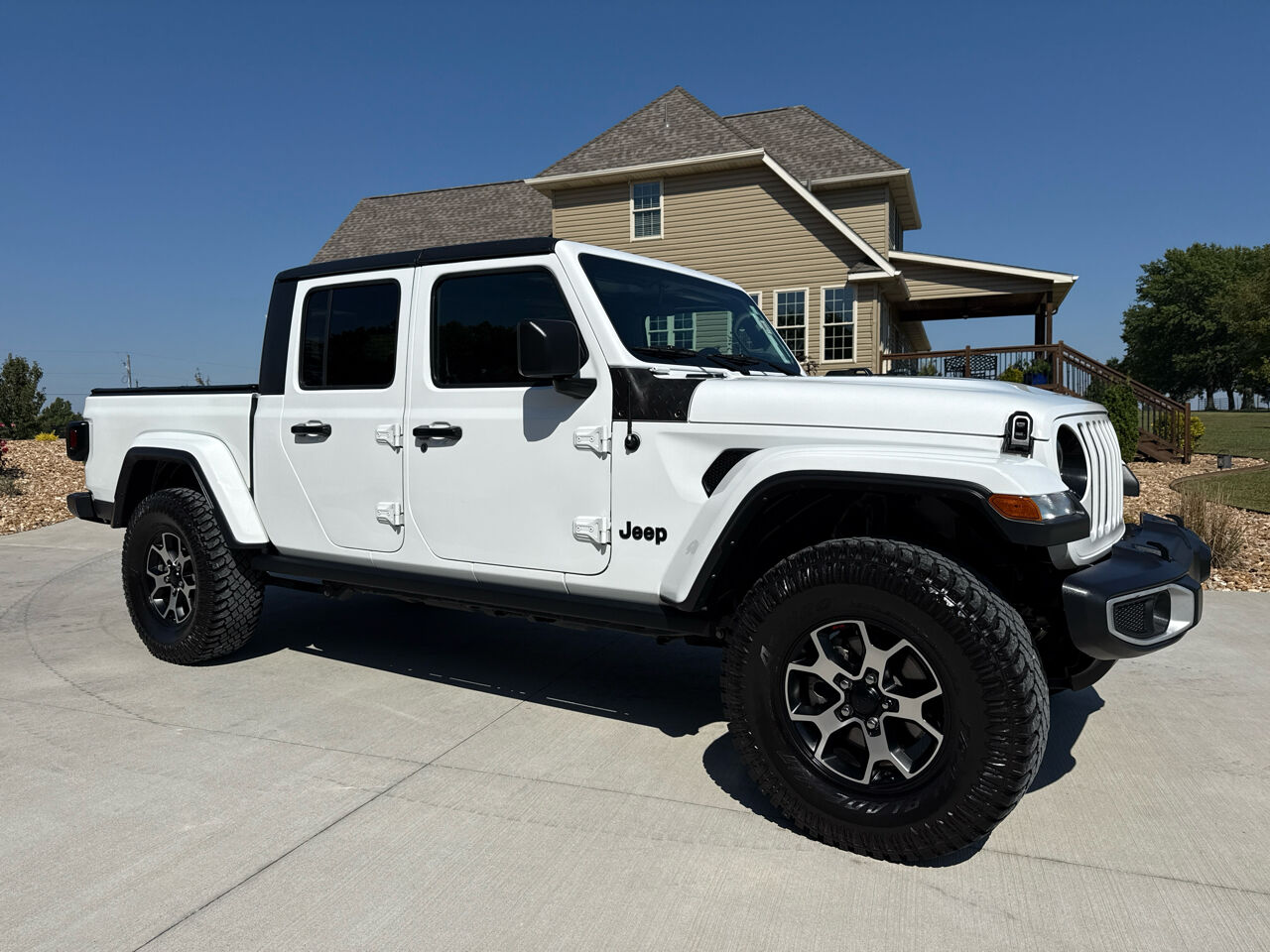 2021 JEEP Gladiator
