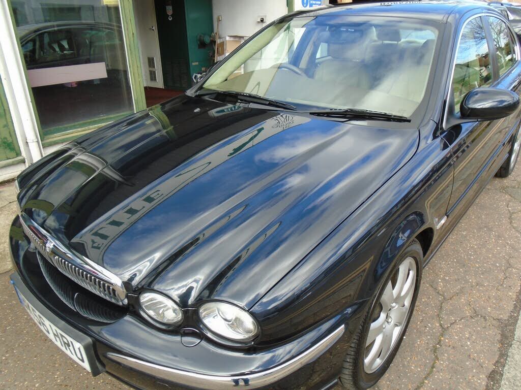Jaguar X-Type
