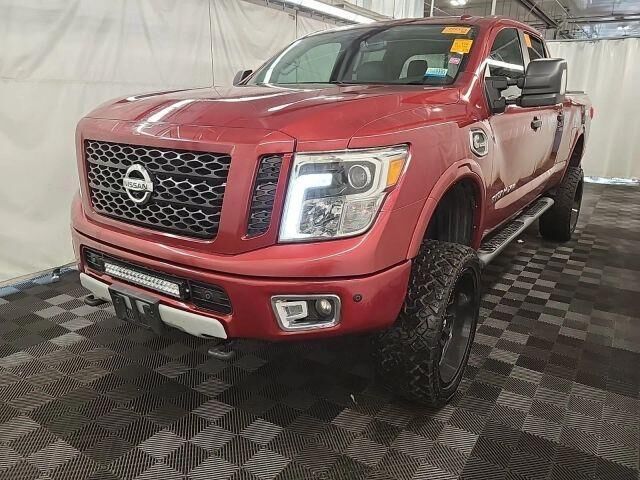 Nissan Titan