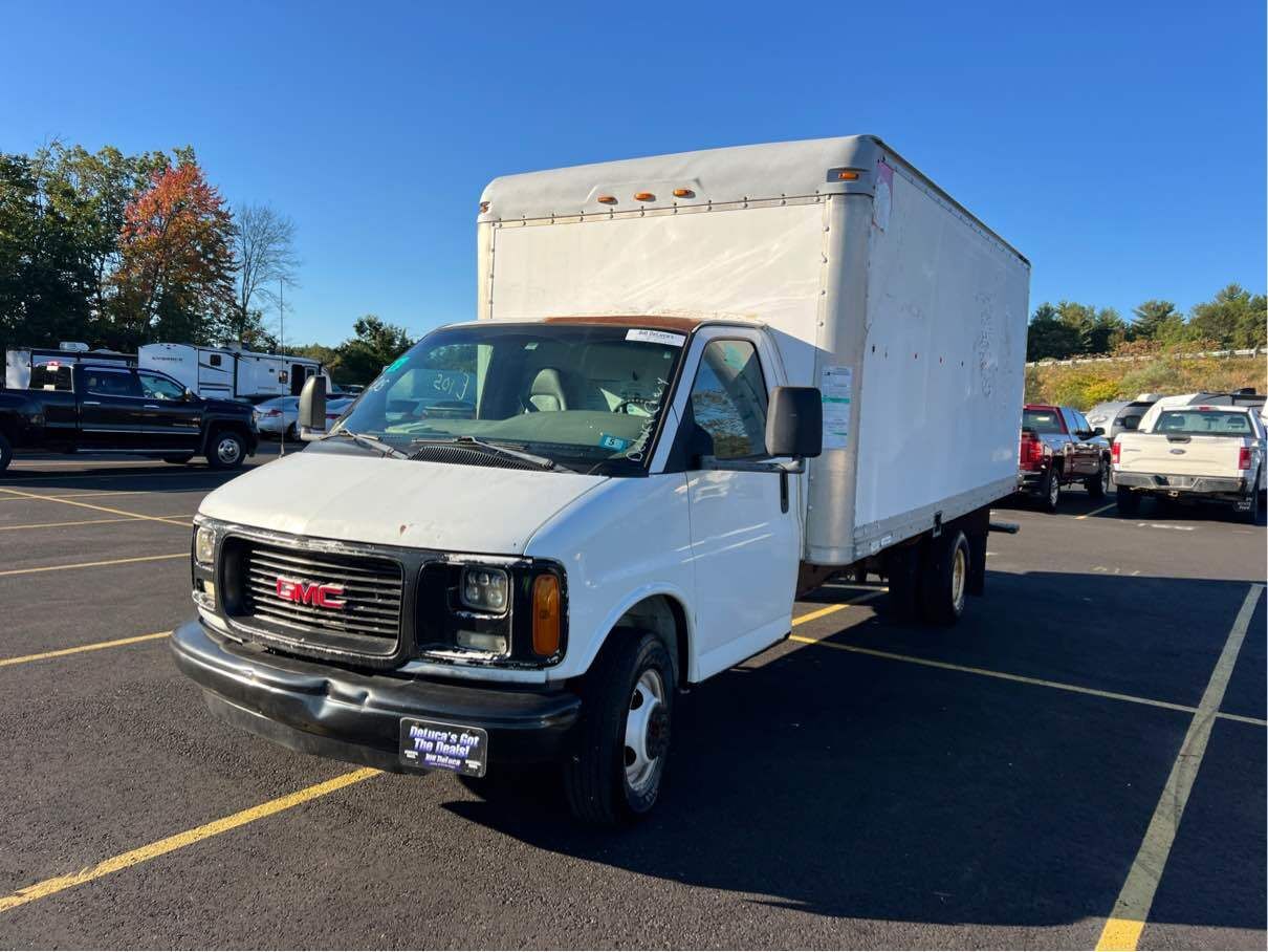 GMC Savana