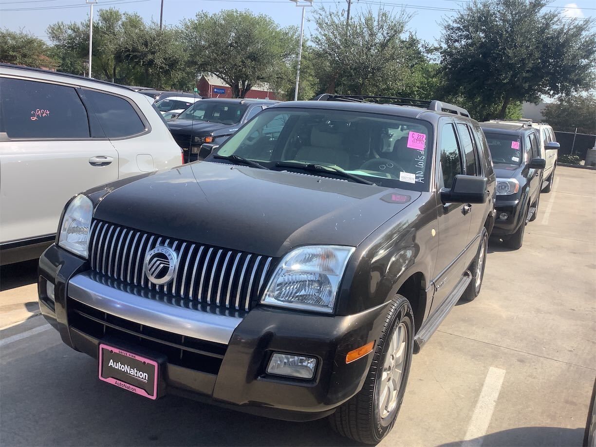 Mercury Mountaineer