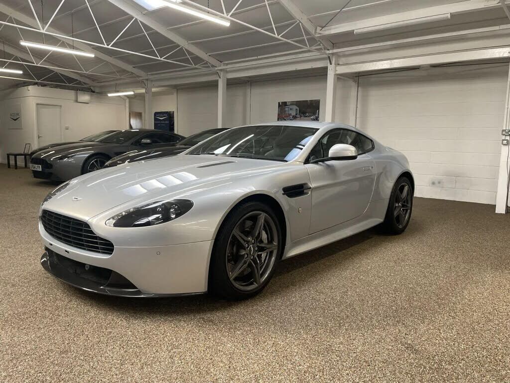 Aston Martin V8 Vantage