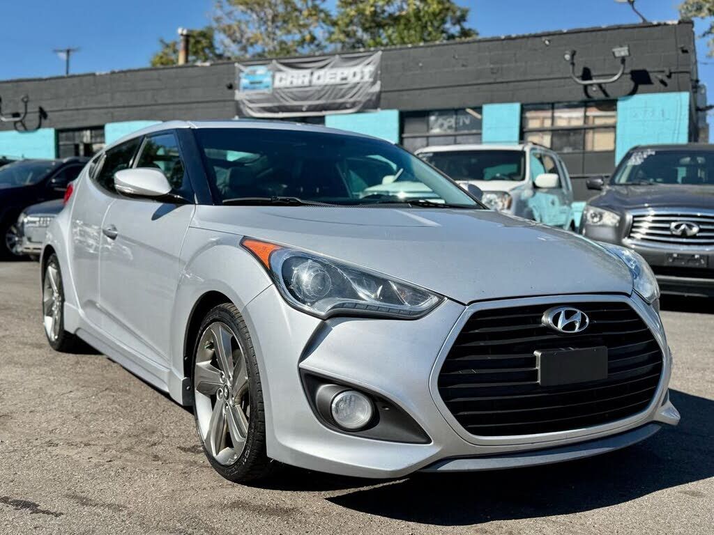 Hyundai Veloster