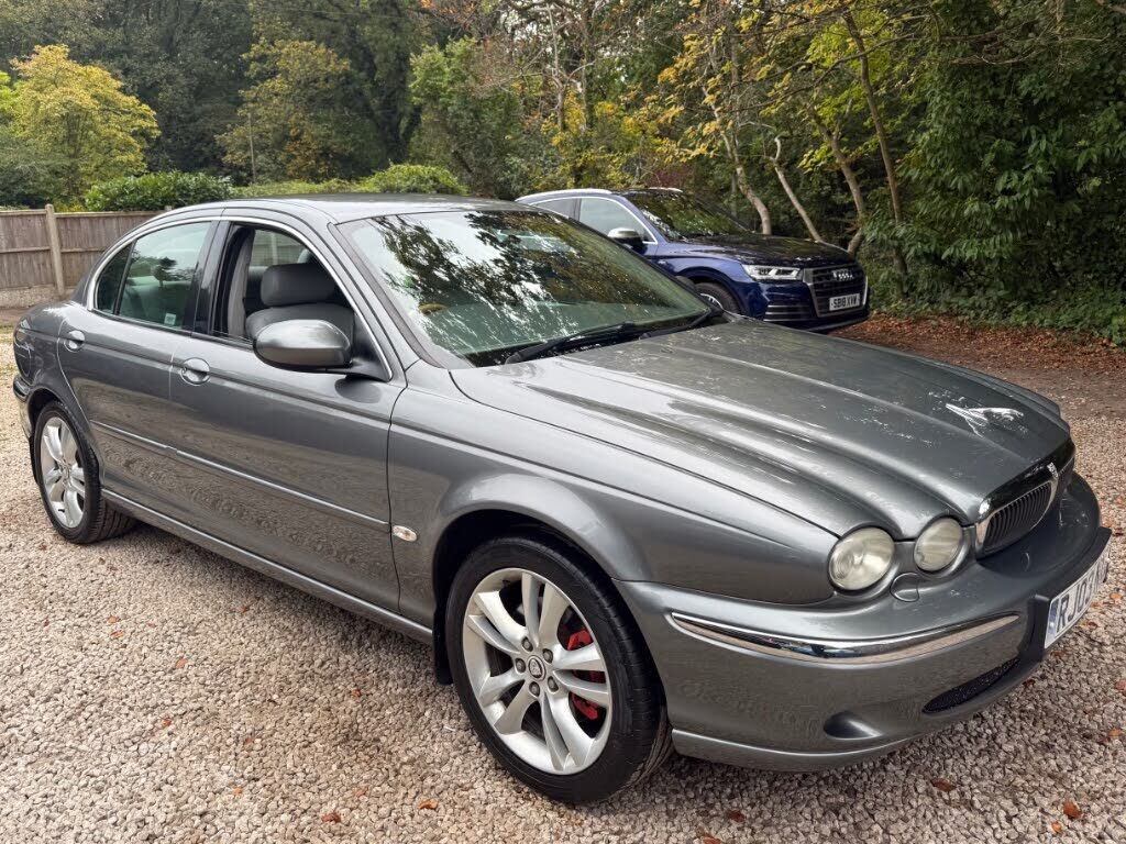 Jaguar X-Type