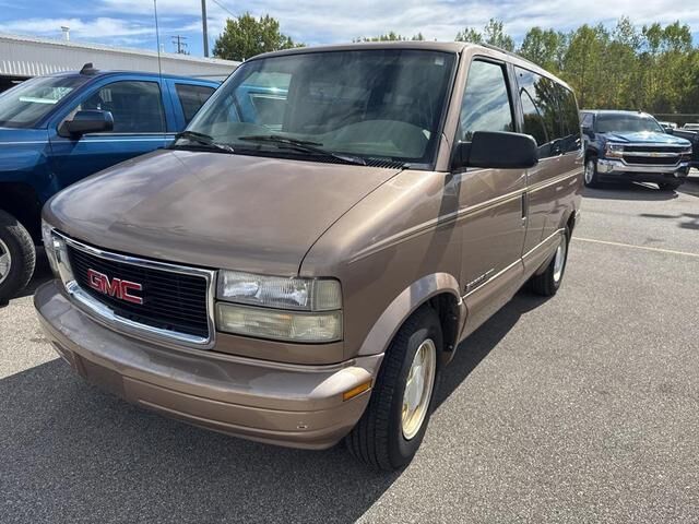 GMC Safari