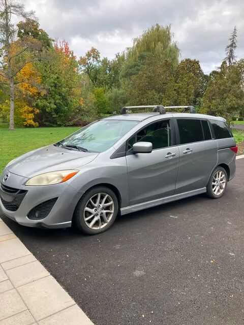 Mazda Mazda5