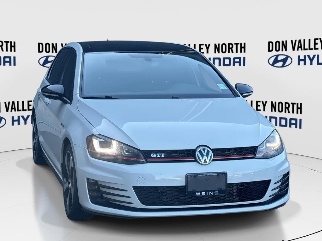 Volkswagen Golf GTI
