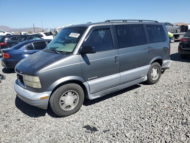 GMC Safari
