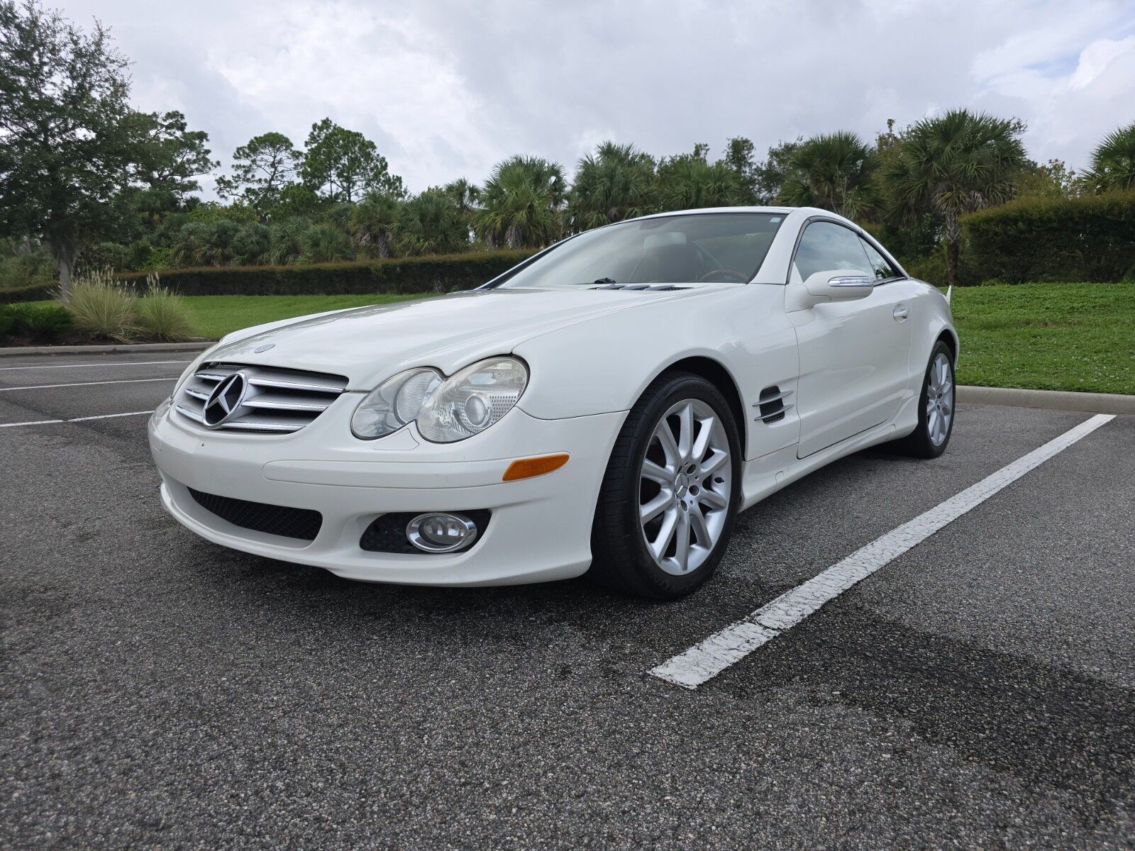 Mercedes-Benz SL-Class