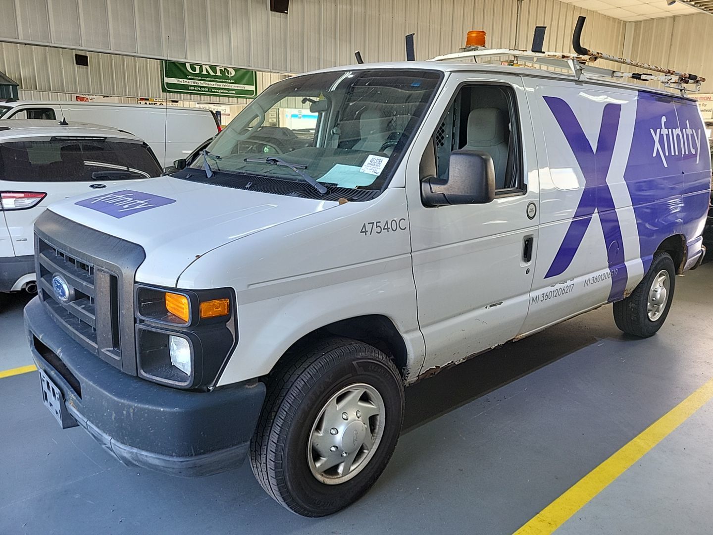 Ford E-250