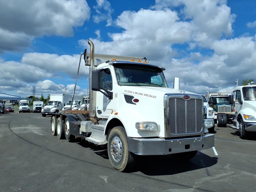 2019 PETERBILT 567
