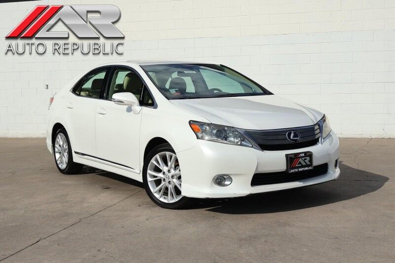 Lexus HS